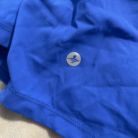 HALARA High Rise Shorts - Picture 2 of 3